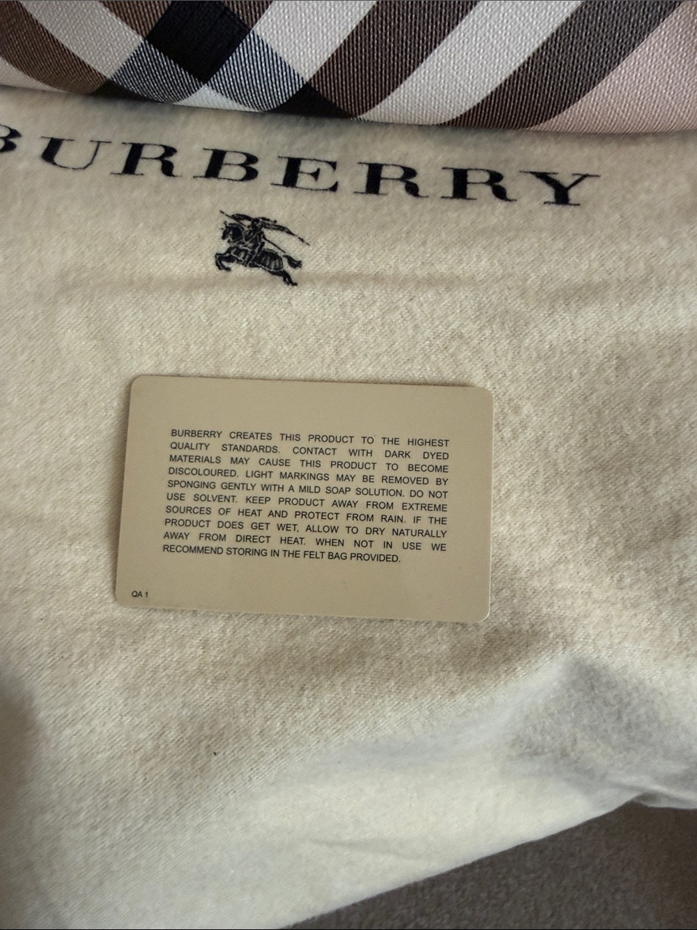 Burberry Beige  Check Shoulder Bag with Black Trim - Picture 5 of 12